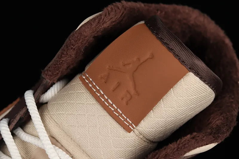 All categories Air Jordan Jordan series basketball shoes Air Jordan 1 Mid G version pure original Air Jordan 1 Mid SE AJ1 Joe 1 meter brown mid-top retro basketball shoes DO6699-200